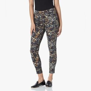 NWOT AG Adriano Goldschmied Printed Sateen Farrah Skinny Ankle Pants - 30